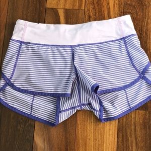 EUC Lululemon speedy short purple stripe. Size 4